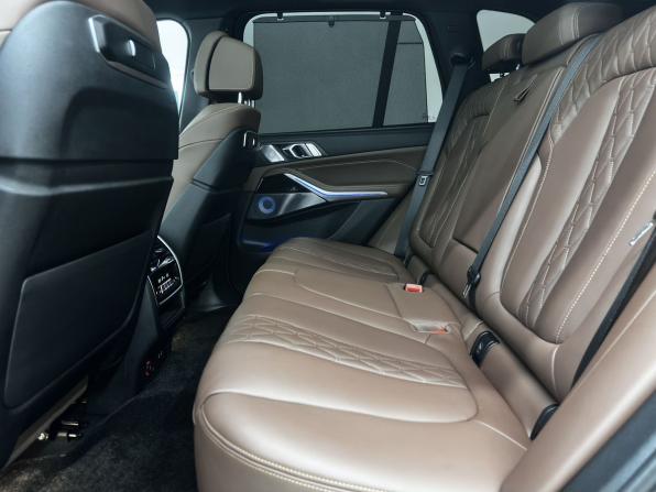 BMW X5 IV (G05/G18) Рестайлинг с пробегом 2023 года, цена 13 500 000 рублей, 8571 км, внедорожник, Автокод Объявления