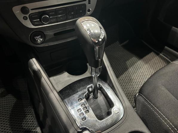 Renault Fluence I Рестайлинг с пробегом 2014 года, цена 699 000 рублей, 171473 км, седан, Автокод Объявления