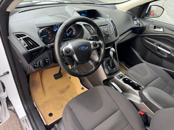 Ford Kuga II с пробегом 2016 года, цена 959 000 рублей, 231414 км, внедорожник, Автокод Объявления