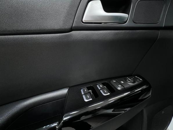 Kia Sportage IV с пробегом 2016 года, цена 2 130 000 рублей, 126562 км, внедорожник, Автокод Объявления