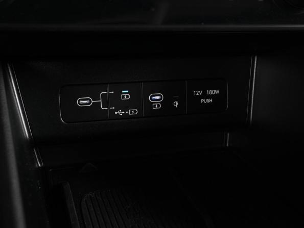 Hyundai Sonata VIII (DN8) Рестайлинг с пробегом 2025 года, цена 3 999 000 рублей, 6439 км, седан, Автокод Объявления
