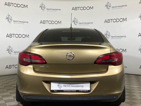 Opel Astra J Рестайлинг с пробегом 2013 года, цена 969 900 рублей, 74854 км, седан, Автокод Объявления