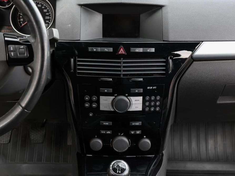 Opel Astra H Рестайлинг Москва  - изображение 15