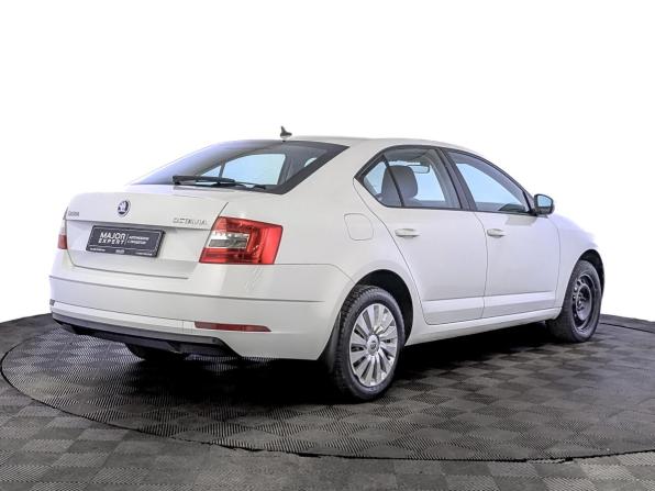 Skoda Octavia III (A7) Рестайлинг с пробегом 2020 года, цена 1 655 000 рублей, 133830 км, лифтбек, Автокод Объявления
