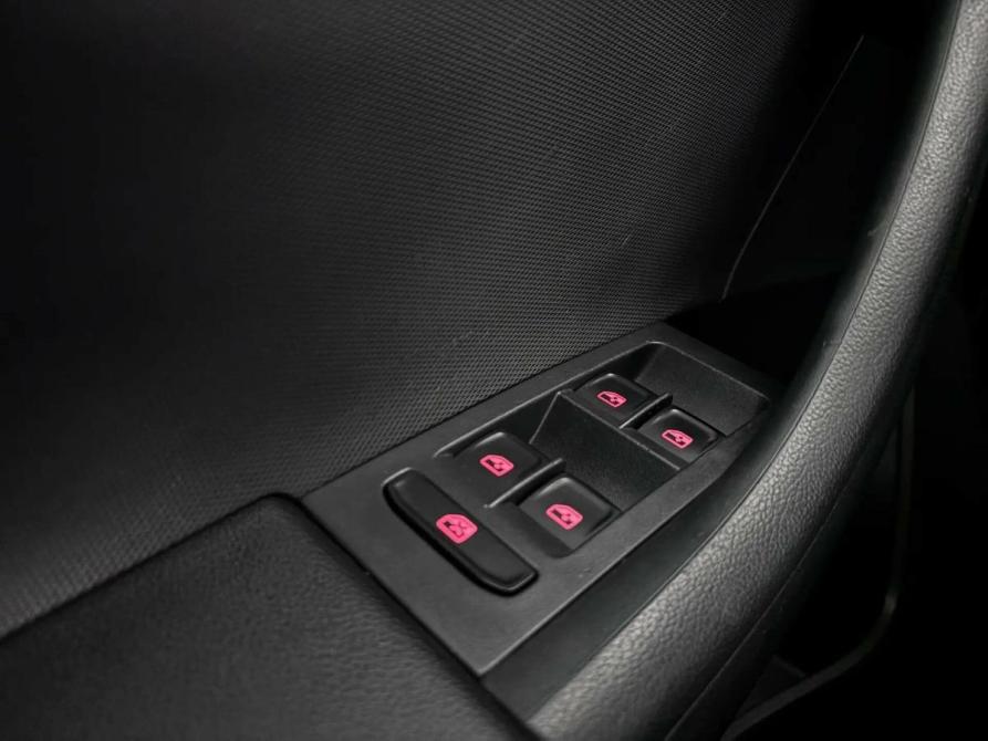 Volkswagen Polo VI Псков  - изображение 18