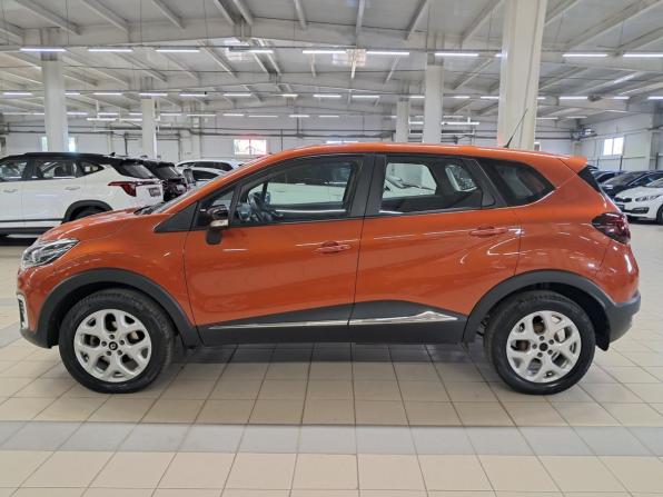 Renault Kaptur I с пробегом 2016 года, цена 1 660 000 рублей, 93590 км, внедорожник, Автокод Объявления