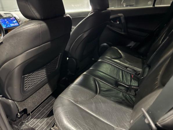 Toyota RAV4 III (XA30) Рестайлинг с пробегом 2012 года, цена 1 500 000 рублей, 270000 км, внедорожник, Автокод Объявления