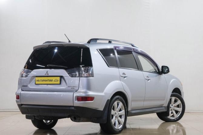 Mitsubishi Outlander II Рестайлинг с пробегом 2011 года, цена 1 449 000 рублей, 242000 км, внедорожник, Автокод Объявления