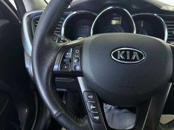 Kia Optima III с пробегом 2011 года, цена 1 299 000 рублей, 136000 км, седан, Автокод Объявления