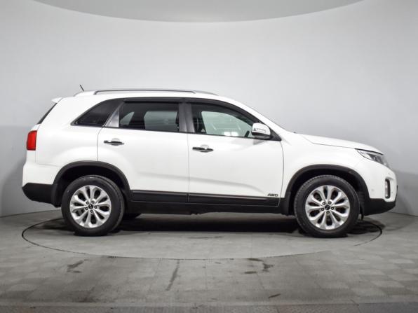 Kia Sorento II Рестайлинг с пробегом 2016 года, цена 1 100 000 рублей, 292113 км, внедорожник, Автокод Объявления