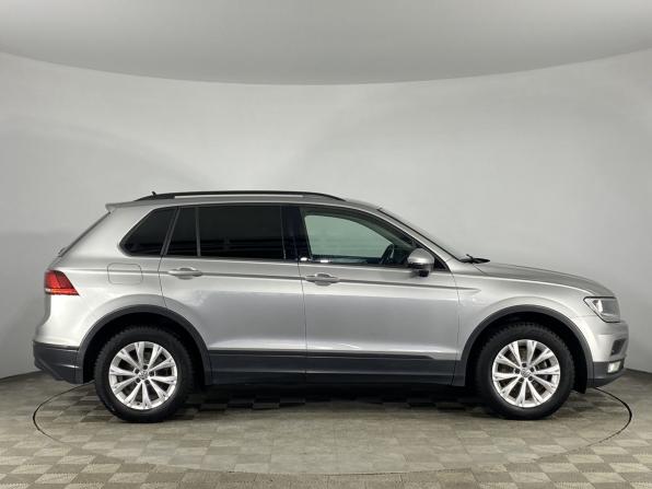 Volkswagen Tiguan II с пробегом 2017 года, цена 1 550 000 рублей, 225078 км, внедорожник, Автокод Объявления