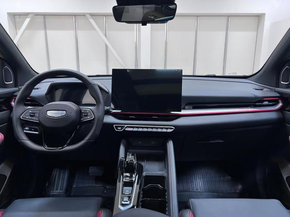 Geely Coolray I Рестайлинг 2 с пробегом 2026 года, цена 2 450 000 рублей, 280 км, внедорожник, Автокод Объявления