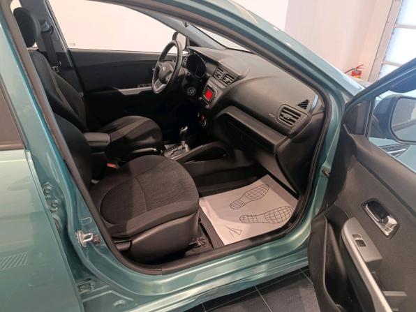 Kia Rio III с пробегом 2013 года, цена 759 000 рублей, 103260 км, хэтчбек, Автокод Объявления