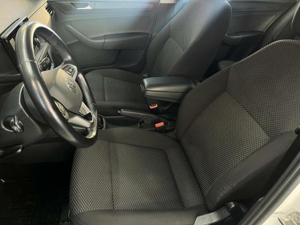 Volkswagen Polo VI с пробегом 2022 года, цена 1 722 160 рублей, 73339 км, лифтбек, Автокод Объявления