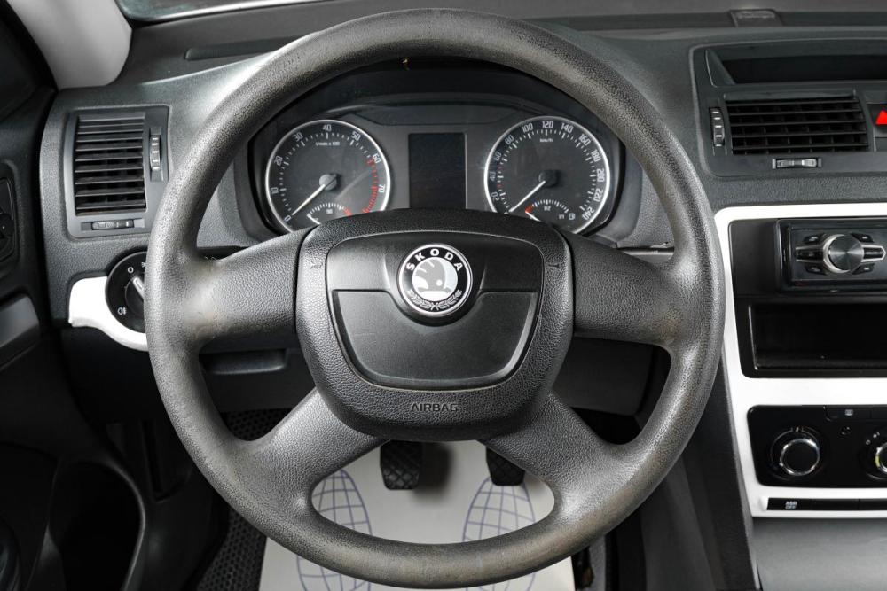 Skoda Octavia II (A5) Рестайлинг Тюмень  - изображение 14