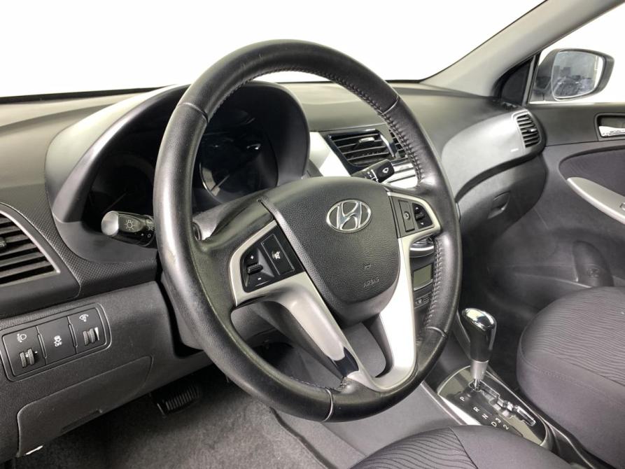 Hyundai Solaris I Москва  - изображение 11