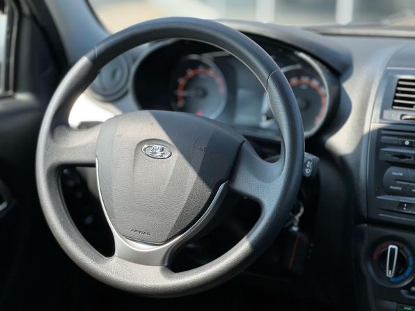 Lada (ВАЗ) Granta I Рестайлинг с пробегом 2023 года, цена 769 000 рублей, 40500 км, седан, Автокод Объявления