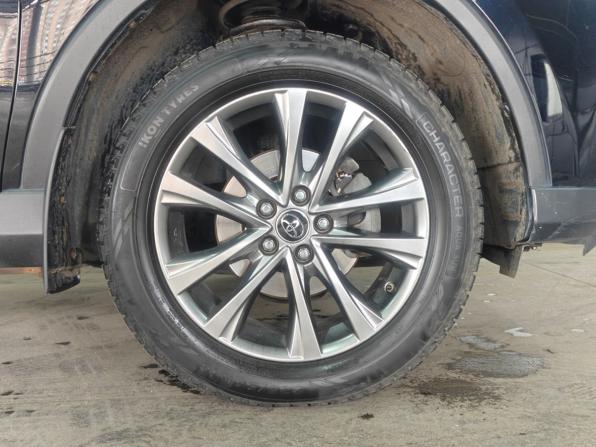 Toyota RAV4 IV (XA40) Рестайлинг с пробегом 2018 года, цена 2 895 000 рублей, 116684 км, внедорожник, Автокод Объявления