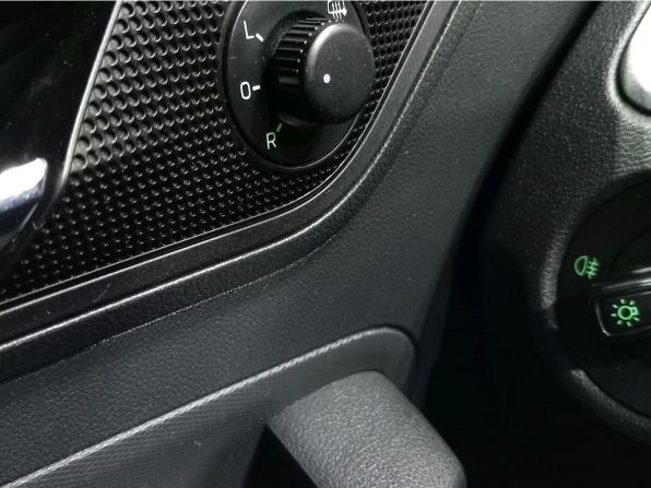 Skoda Rapid I Рестайлинг с пробегом 2019 года, цена 1 010 000 рублей, 245000 км, лифтбек, Автокод Объявления