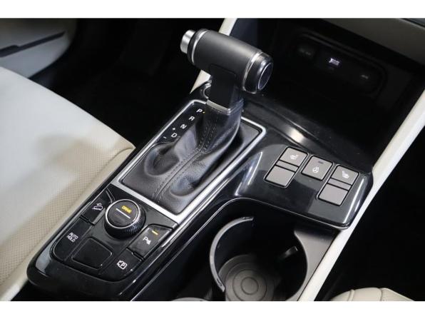 Kia Sportage V с пробегом 2022 года, цена 3 399 000 рублей, 41982 км, внедорожник, Автокод Объявления