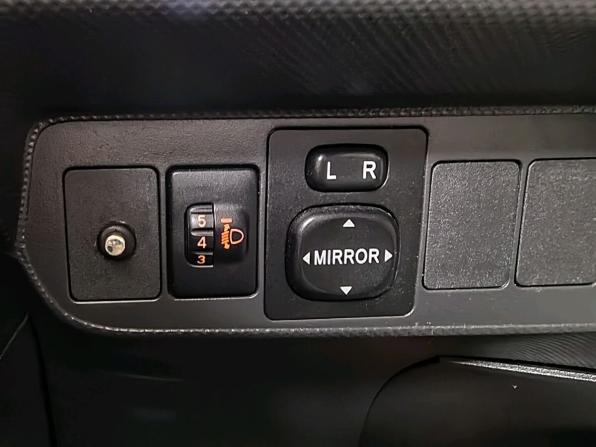 Toyota Auris I с пробегом 2007 года, цена 630 000 рублей, 250157 км, хэтчбек, Автокод Объявления