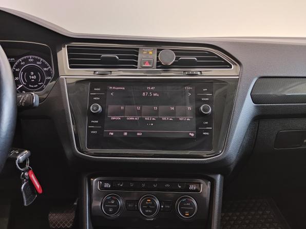 Volkswagen Tiguan II с пробегом 2018 года, цена 3 190 000 рублей, 41951 км, внедорожник, Автокод Объявления