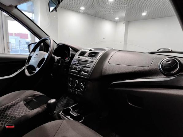 Lada (ВАЗ) Granta I Рестайлинг с пробегом 2024 года, цена 880 000 рублей, 68924 км, лифтбек, Автокод Объявления