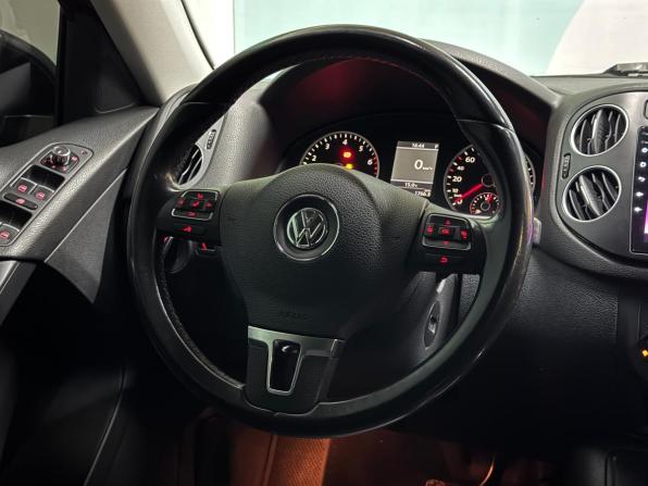 Volkswagen Tiguan I Рестайлинг с пробегом 2013 года, цена 1 500 000 рублей, 211023 км, внедорожник, Автокод Объявления