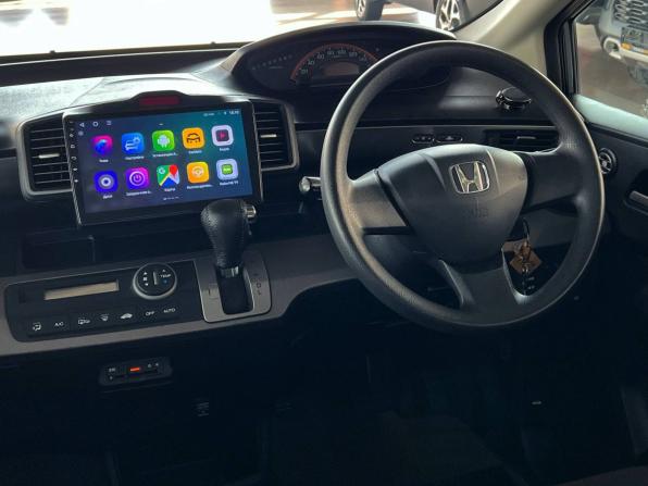 Honda Freed I с пробегом 2010 года, цена 1 100 000 рублей, 156898 км, компактвэн, Автокод Объявления