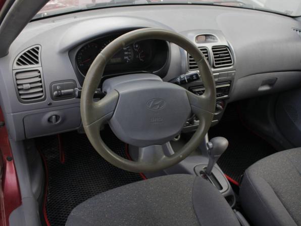 Hyundai Accent II Рестайлинг с пробегом 2005 года, цена 345 000 рублей, 207000 км, седан, Автокод Объявления
