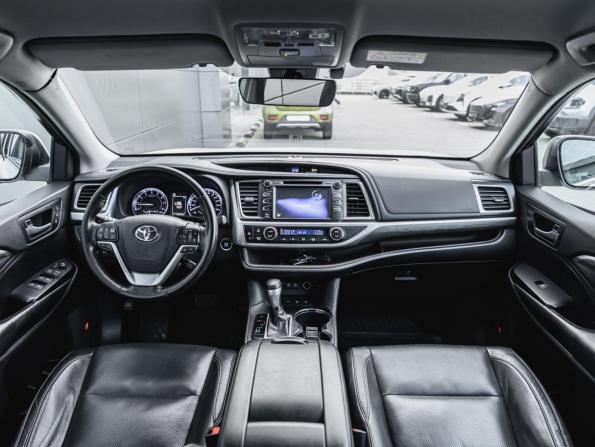 Toyota Highlander III (XU50) Рестайлинг с пробегом 2018 года, цена 3 998 000 рублей, 119600 км, внедорожник, Автокод Объявления