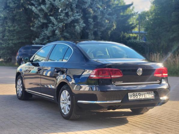 Volkswagen Passat B7 с пробегом 2012 года, цена 1 050 000 рублей, 242000 км, седан, Автокод Объявления