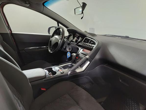 Peugeot 3008 I с пробегом 2012 года, цена 775 000 рублей, 161000 км, внедорожник, Автокод Объявления