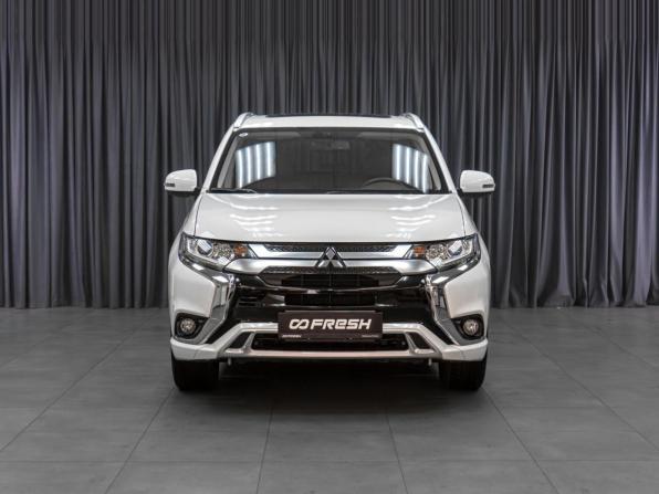 Mitsubishi Outlander III Рестайлинг 3 с пробегом 2022 года, цена 3 449 000 рублей, 14255 км, внедорожник, Автокод Объявления