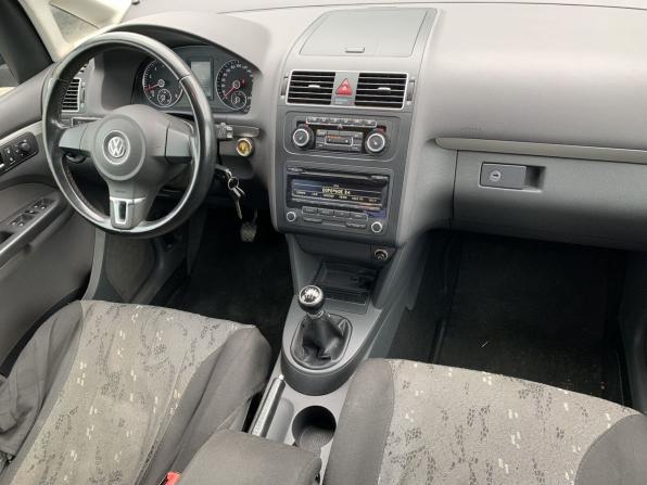 Volkswagen Touran I Рестайлинг 2 с пробегом 2012 года, цена 799 000 рублей, 278363 км, компактвэн, Автокод Объявления