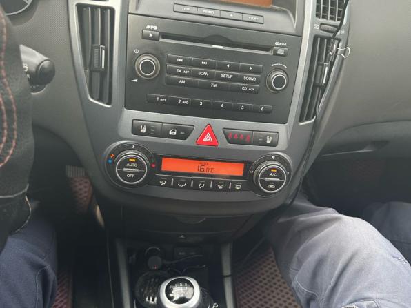 Kia Ceed I с пробегом 2008 года, цена 650 000 рублей, 231450 км, универсал, Автокод Объявления