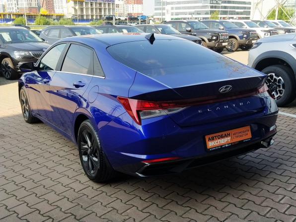 Hyundai Elantra VII (CN7) с пробегом 2022 года, цена 2 100 000 рублей, 64860 км, седан, Автокод Объявления