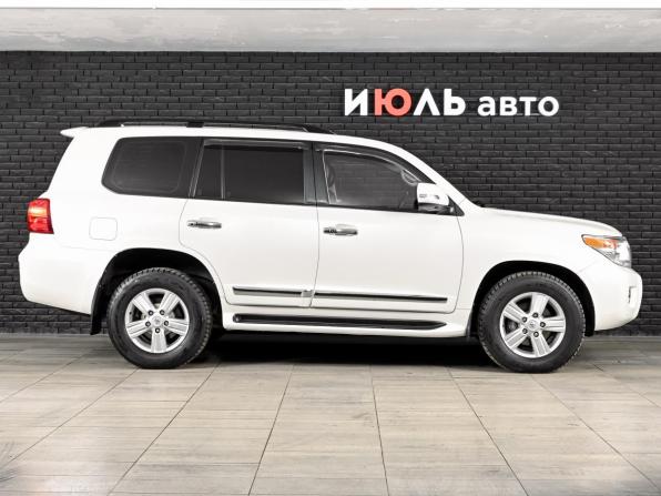 Toyota Land Cruiser 200 Series Рестайлинг 1 с пробегом 2013 года, цена 4 400 000 рублей, 191721 км, внедорожник, Автокод Объявления