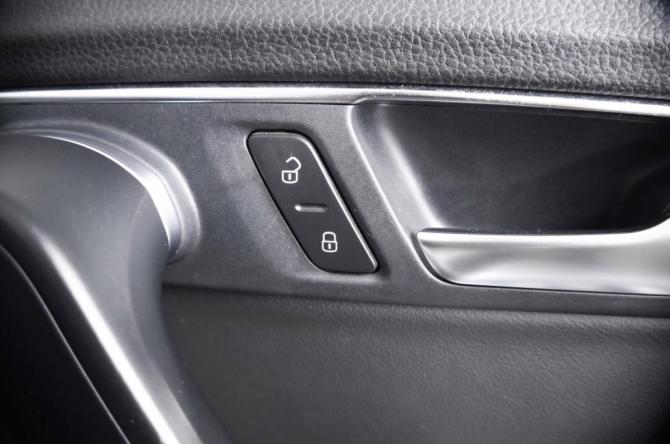 Volkswagen Passat B7 с пробегом 2013 года, цена 1 429 000 рублей, 128456 км, универсал, Автокод Объявления