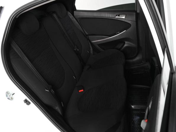 Hyundai Solaris I Рестайлинг с пробегом 2015 года, цена 1 049 000 рублей, 190563 км, седан, Автокод Объявления