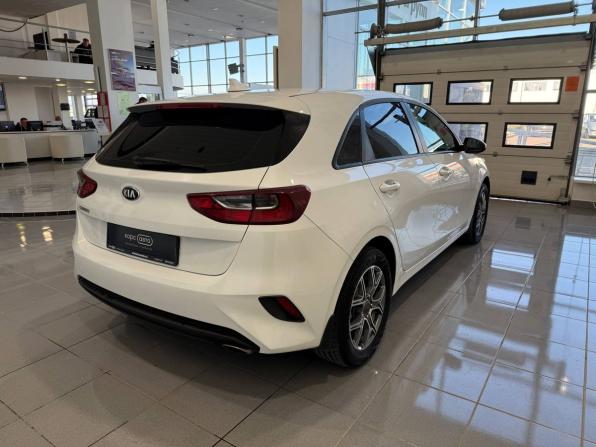 Kia Ceed III с пробегом 2018 года, цена 1 598 000 рублей, 73113 км, хэтчбек, Автокод Объявления