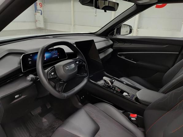 Geely Cityray с пробегом 2024 года, цена 2 400 000 рублей, 17976 км, внедорожник, Автокод Объявления
