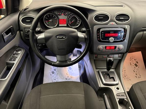 Ford Focus II Рестайлинг с пробегом 2010 года, цена 635 000 рублей, 139000 км, хэтчбек, Автокод Объявления