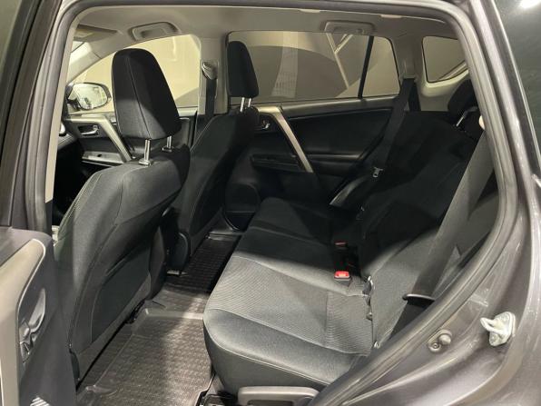 Toyota RAV4 IV (XA40) с пробегом 2014 года, цена 2 195 000 рублей, 126820 км, внедорожник, Автокод Объявления