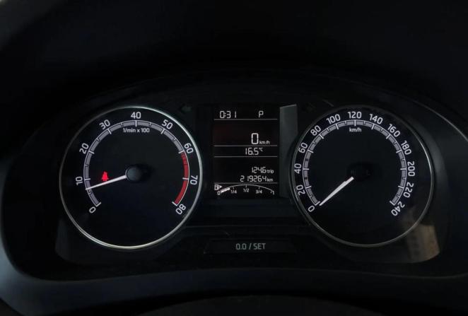 Skoda Rapid I Рестайлинг с пробегом 2018 года, цена 965 000 рублей, 219240 км, лифтбек, Автокод Объявления