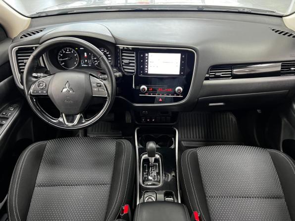 Mitsubishi Outlander III Рестайлинг 3 с пробегом 2020 года, цена 2 550 000 рублей, 76625 км, внедорожник, Автокод Объявления