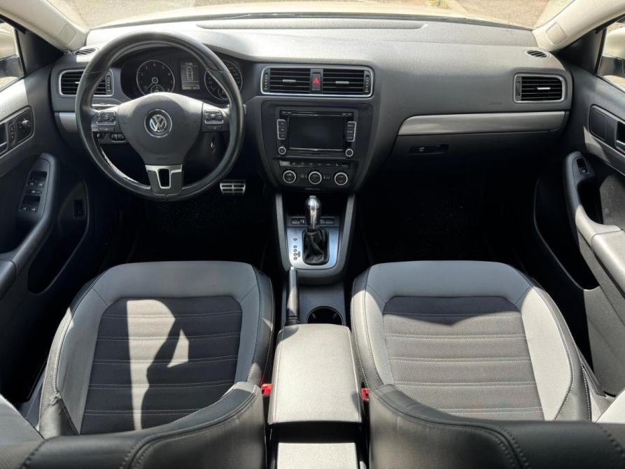 Volkswagen Jetta VI Санкт-Петербург  - изображение 13