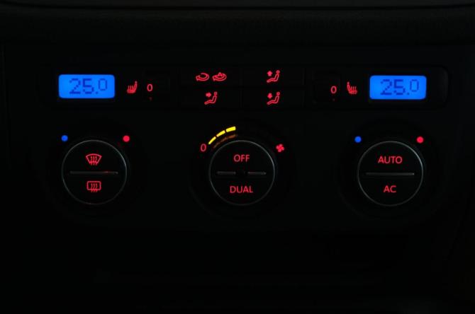 Volkswagen Tiguan I с пробегом 2009 года, цена 999 000 рублей, 240000 км, внедорожник, Автокод Объявления