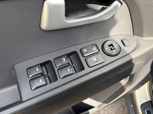Kia Sportage III Рестайлинг с пробегом 2014 года, цена 1 215 000 рублей, 144000 км, внедорожник, Автокод Объявления