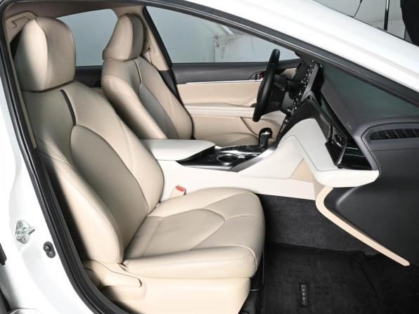 Toyota Camry VIII (XV70) Рестайлинг с пробегом 2022 года, цена 3 225 000 рублей, 23707 км, седан, Автокод Объявления